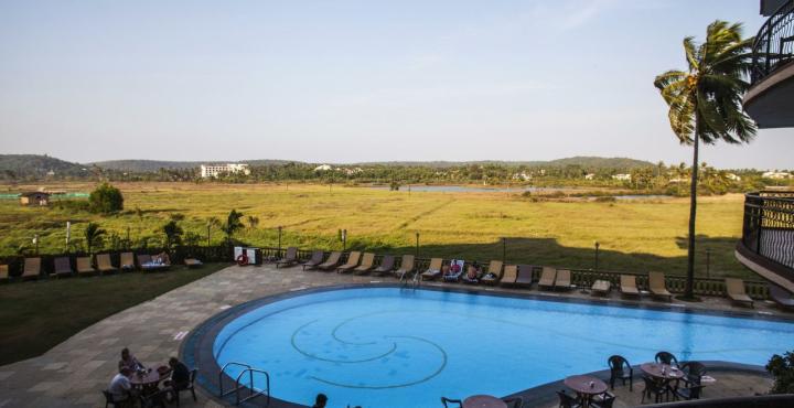 Nazri Resort Baga Ngoại thất bức ảnh